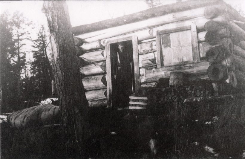 19 B.Bice Cabin